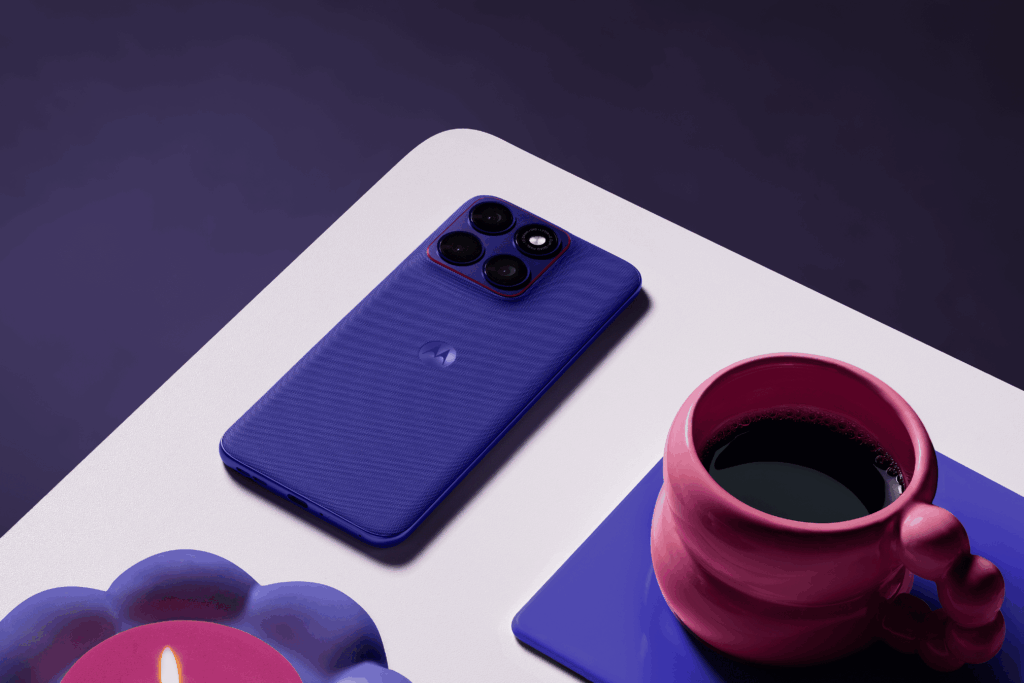 Motorola Edge 70 Fusion na cor Roxa