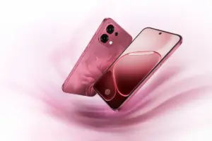 OPPO A6 Pro na cor Rosa Coral.