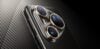 Huawei Pura 80 Ultra na cor Preta com detalhes dourados exibindo o conjunto de câmeras traseiro