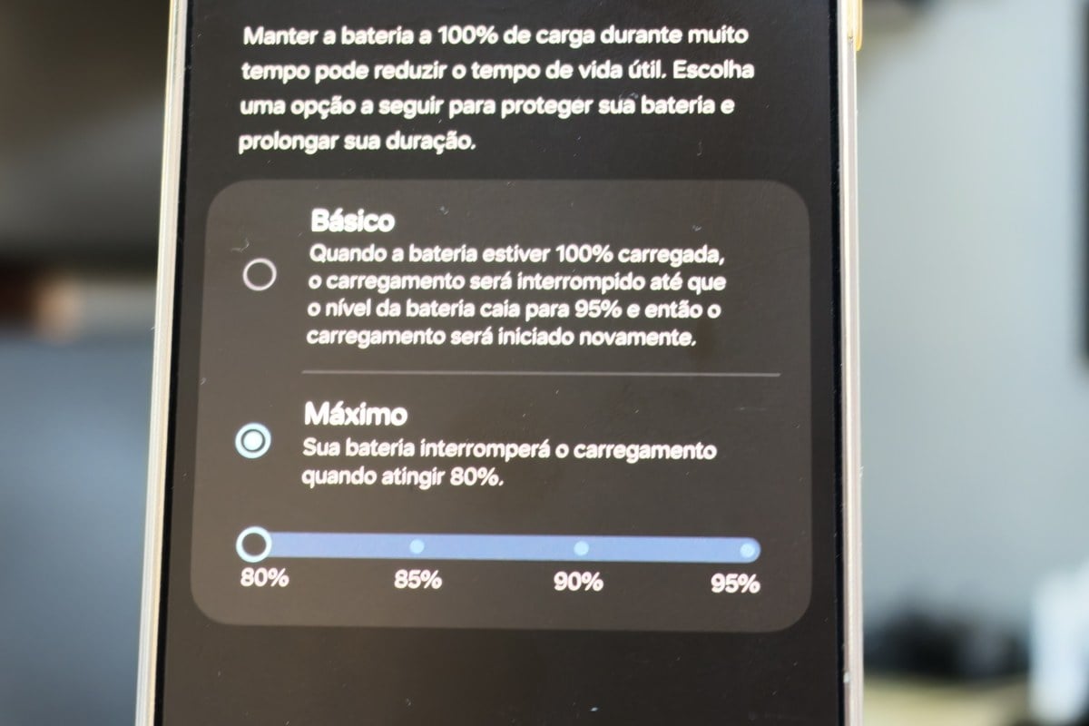 Proteção de Bateria da Samsung: O Que É e Vale a Pena Ligar em 2026? 2 Modo Máximo da proteção da bateria com o limite de carga ajustado em 80% no controle deslizante